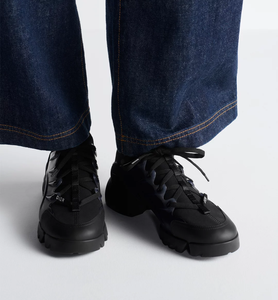 D-Connect Sneaker - Image 2